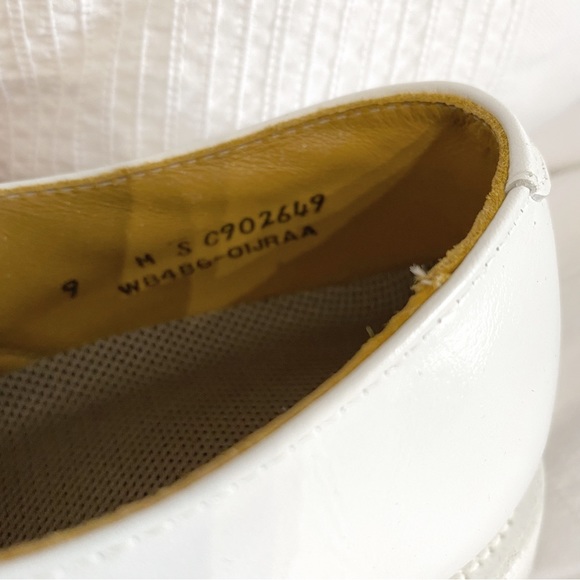 NWOT VIBRAM WOMEN'S WHITE LEATHER LACE UP DRESS SHOES -9 - Picture 9 of 10